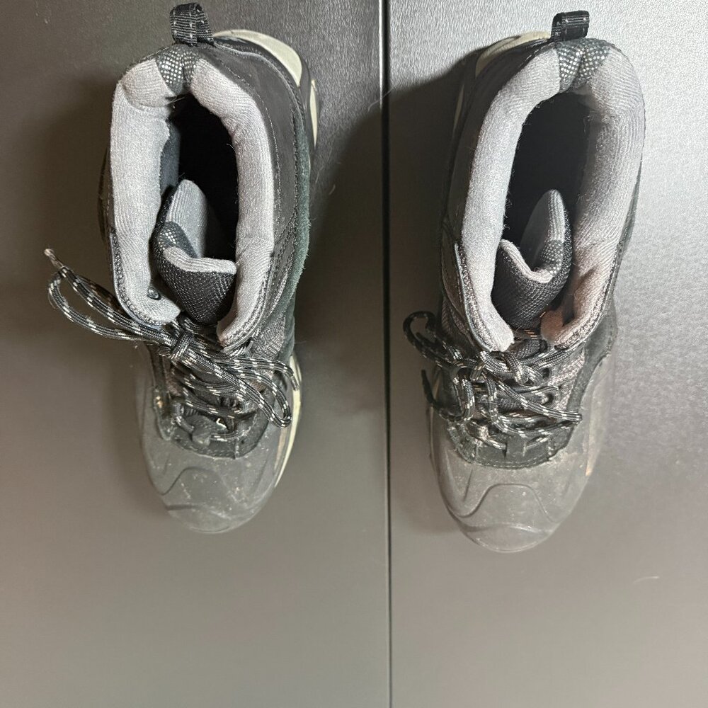 Men's Size 11 Columbia Winter Boots